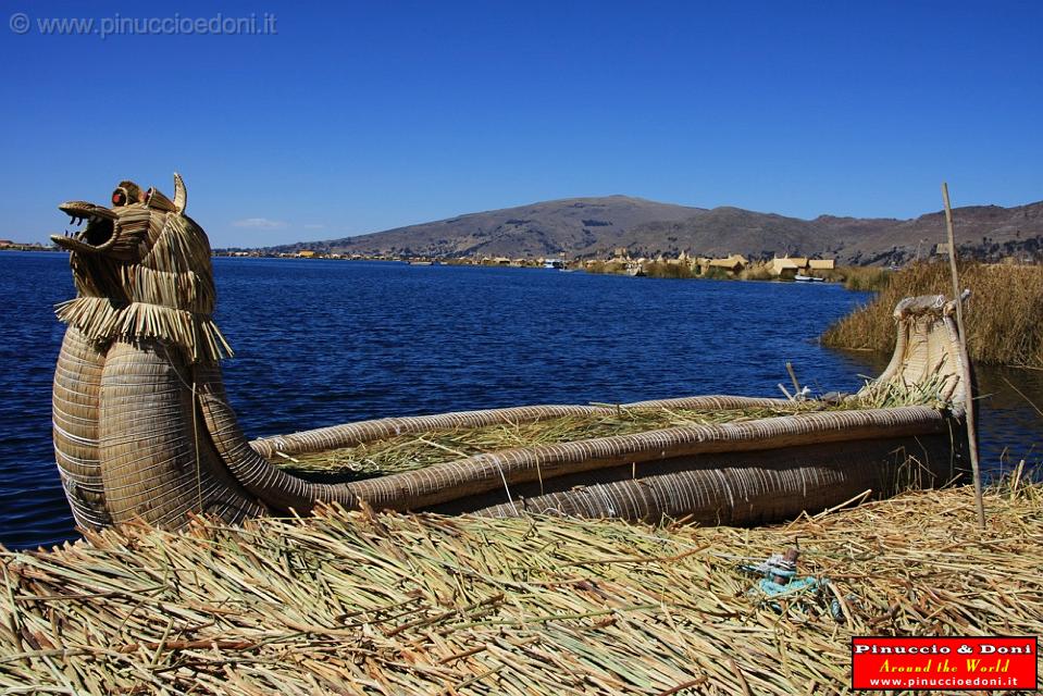 PERU - Lago Titicaca Isole Uros - 16.jpg